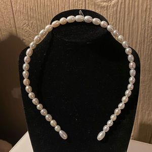 Natural freshwater pearls headband